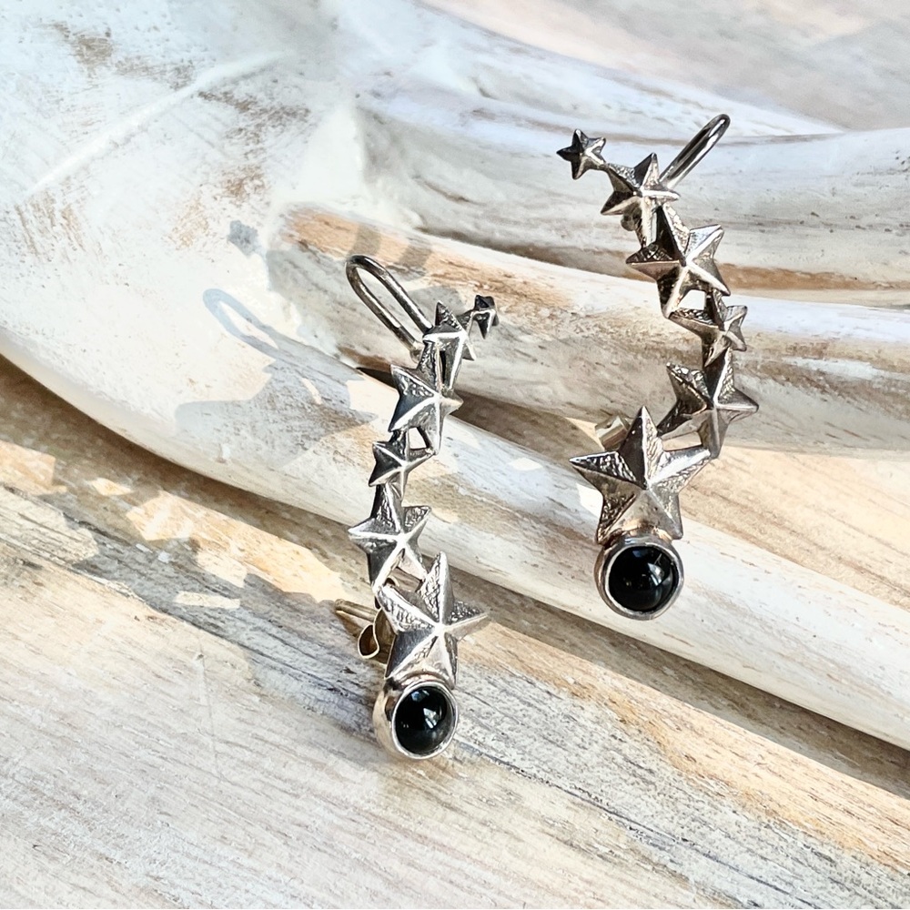 Cynthia Gale Rock Star Sterling Silver Ear Crawler With Onyx Earring